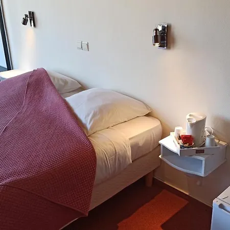 Le Hotell