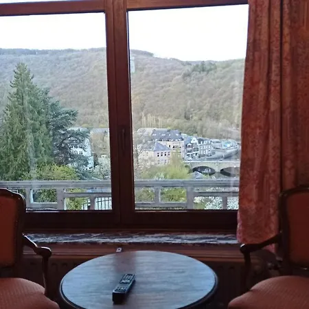 Le 3*