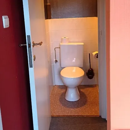 乐木屋酒店