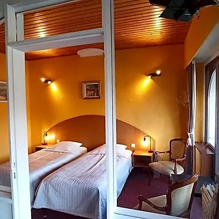 Le 3*